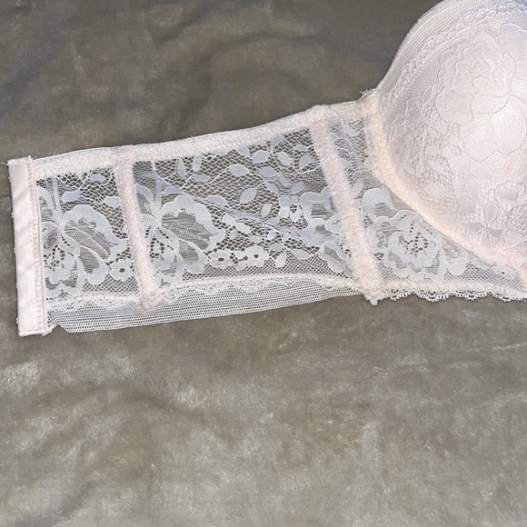 jessica simpson bra - Picture 3 of 11